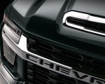 2020 Chevrolet Silverado HD Z71 Grill Wallpapers 150x120 (32)