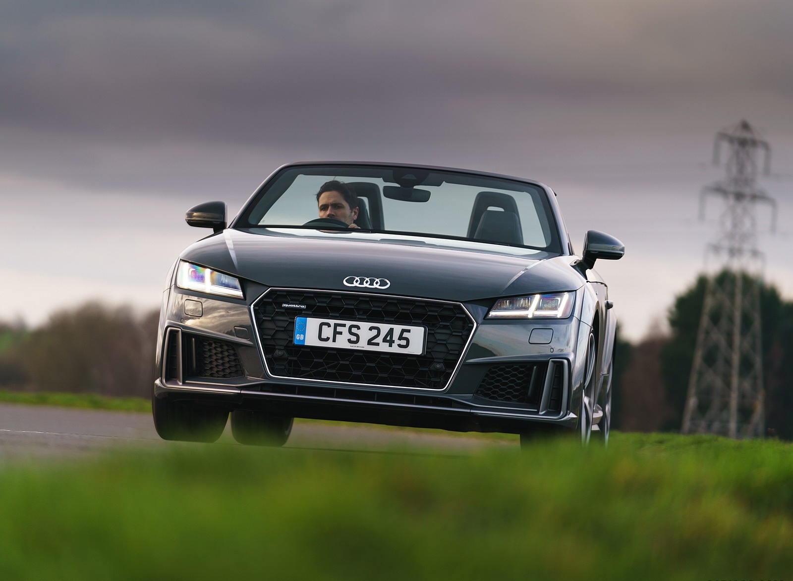 2019 Audi TT Roadster (UK-Spec) Front Three-Quarter Wallpapers #56 of 113