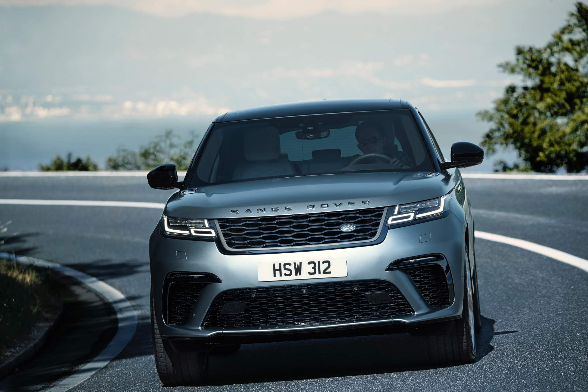 2019 Range Rover Velar SVAutobiography Dynamic Edition Front Wallpapers (4)