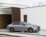 2021 Mercedes-Benz E-Class AMG line (Color: Mojave Silver Metallic) Front Three-Quarter Wallpapers 150x120 (41)