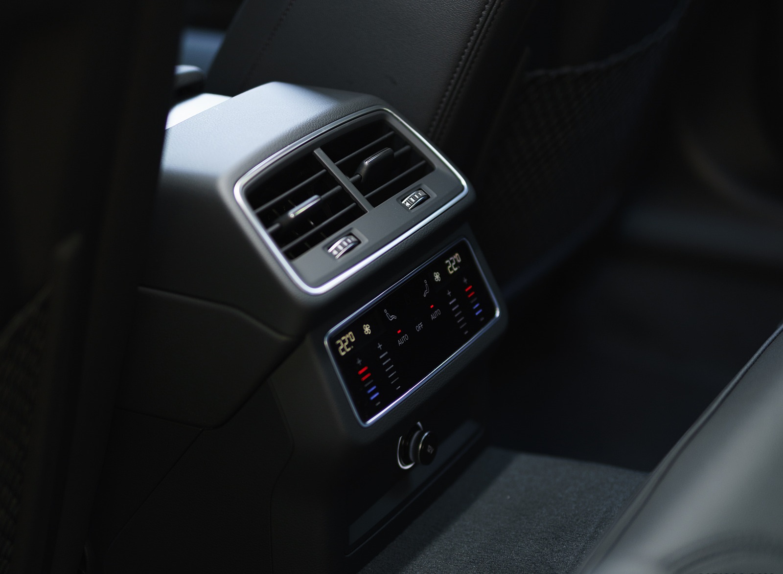 2021 Audi A6 50 TFSI e (UK-Spec) Interior Detail Wallpapers #79 of 80